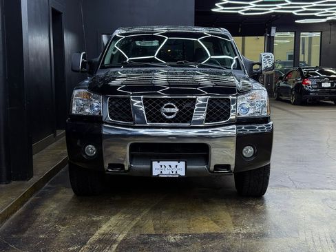 Used 2004 Nissan Titan LE w/ (NAV) Nissan Navigation Pkg image 2