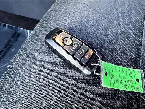 Used 2022 Ford F150 XLT w/ Equipment Group 302A High AWD/4WD image 12