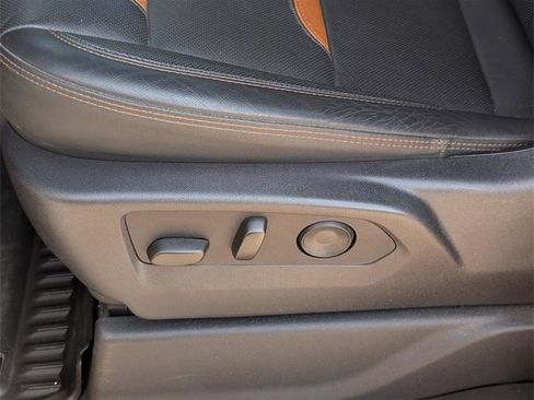 Used 2024 GMC Sierra 1500 AT4 w/ Technology Package image 23