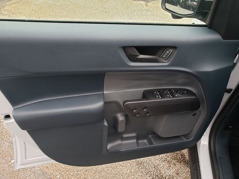 New 2025 Ford Maverick Lariat w/ Black Appearance Package image 12