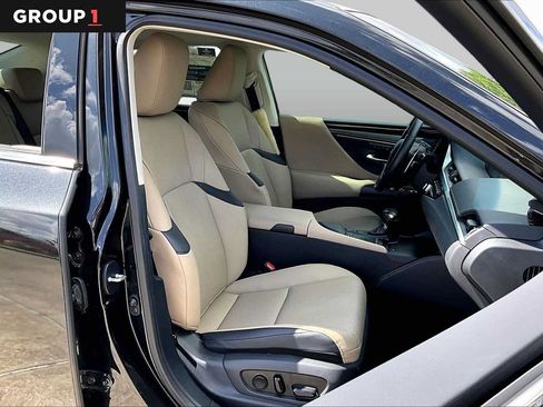 Certified 2021 Lexus ES 350 w/ Premium Package FWD image 8