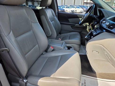 Used 2011 Honda Odyssey EX-L image 43