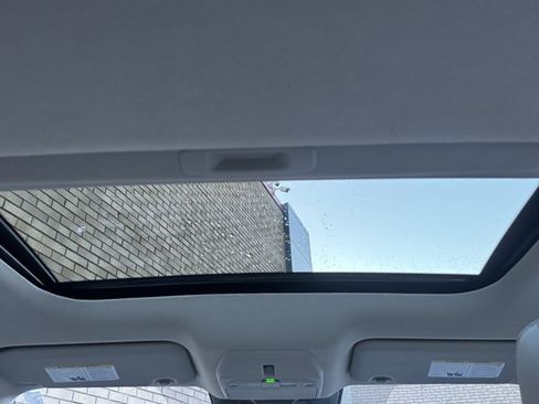 New 2026 Nissan Sentra SL w/ Floor Mat Package FWD image 20