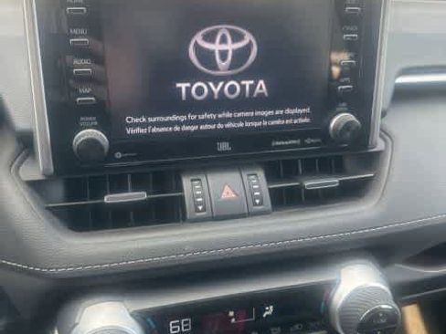 Used 2021 Toyota RAV4 Limited AWD/4WD image 11