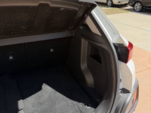 Used 2019 Hyundai Kona SE FWD image 20