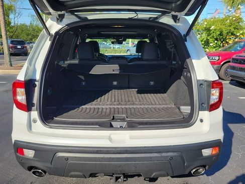 Used 2021 Honda Passport Elite image 12