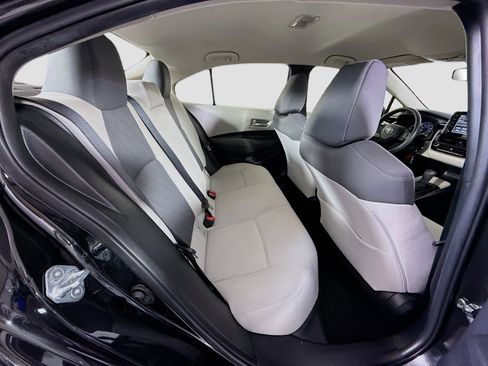 Used 2020 Toyota Corolla LE image 26