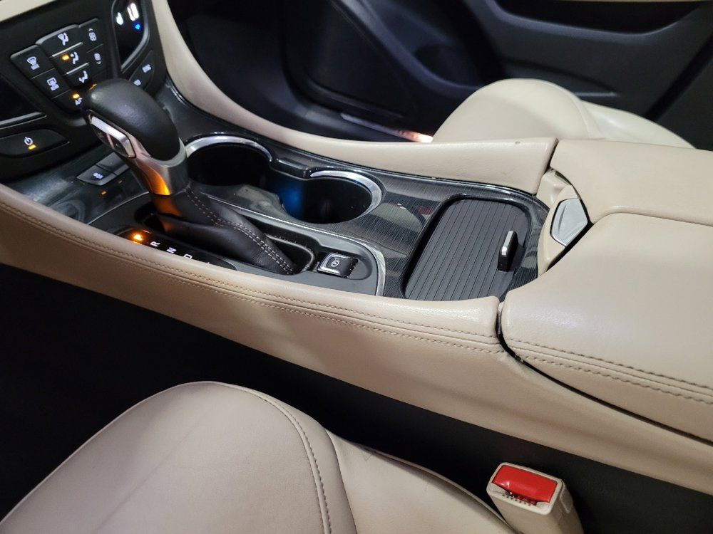 Used 2017 Buick Envision Essence FWD image 26