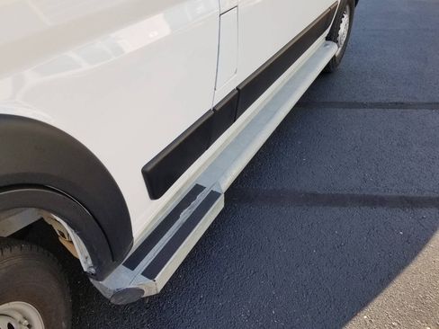 Used 2025 RAM ProMaster 2500 w/ U-Haul Equipment Group FWD image 5