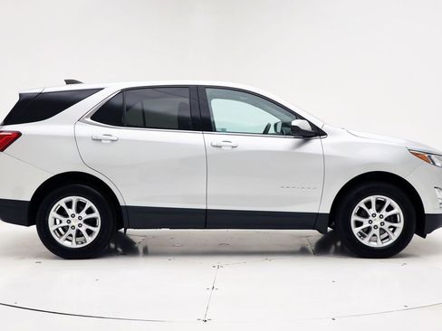 Used 2020 Chevrolet Equinox LT AWD/4WD image 3