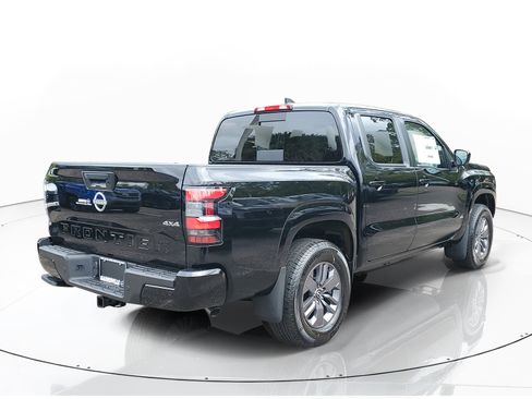 New 2026 Nissan Frontier SV image 4