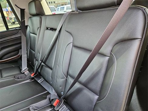 Used 2019 GMC Yukon SLT w/ Premium Edition image 15