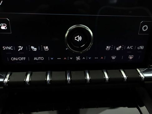 Used 2026 GMC Yukon AT4 Ultimate image 30