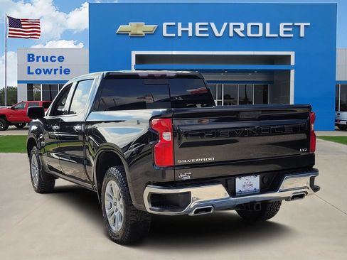 Used 2023 Chevrolet Silverado 1500 LTZ w/ LTZ Premium Texas Edition AWD/4WD image 4