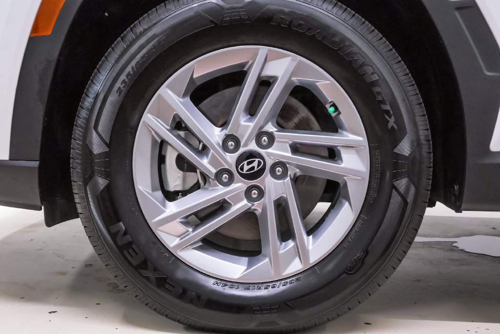 Certified 2026 Hyundai Tucson SE FWD image 28