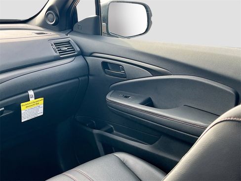 Used 2024 Honda Ridgeline TrailSport image 24