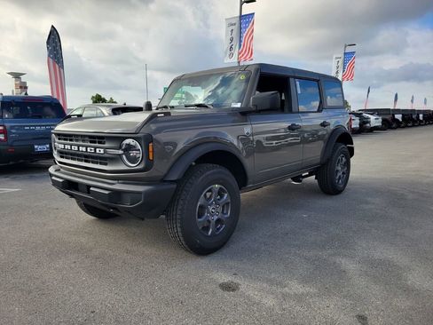 New 2025 Ford Bronco Big Bend image 2