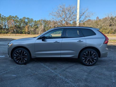 New 2026 Volvo XC60 B5 Ultra w/ Protection Package Premier AWD/4WD image 12