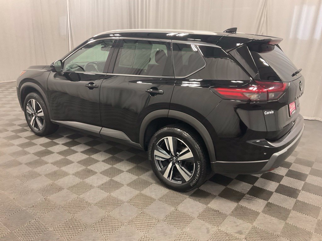 Used 2026 Nissan Rogue SL AWD/4WD image 7