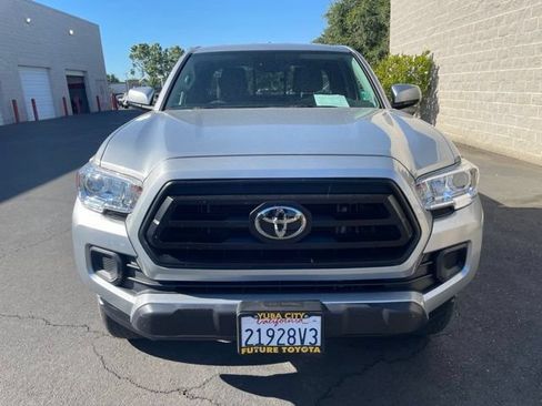Used 2023 Toyota Tacoma SR AWD/4WD image 2