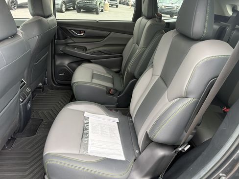 Used 2023 Subaru Ascent Onyx Edition Limited AWD/4WD image 13