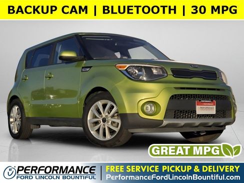 Used 2017 Kia Soul + image 1