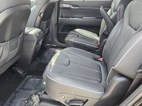 Certified 2023 Hyundai Palisade Limited FWD image 11