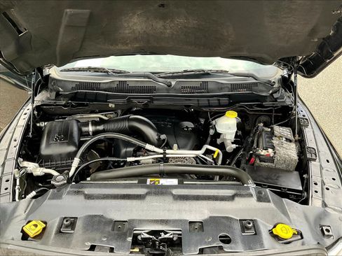 Used 2019 RAM 1500 Tradesman w/ Tradesman SXT Package RWD image 31