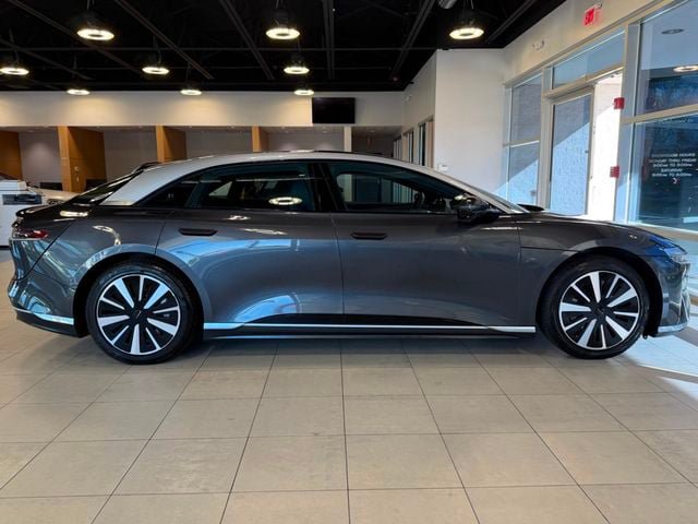 Used 2025 Lucid Air Touring AWD/4WD image 16