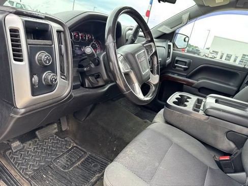 Used 2015 GMC Sierra 1500 SLE w/ SLE Value Package AWD/4WD image 22