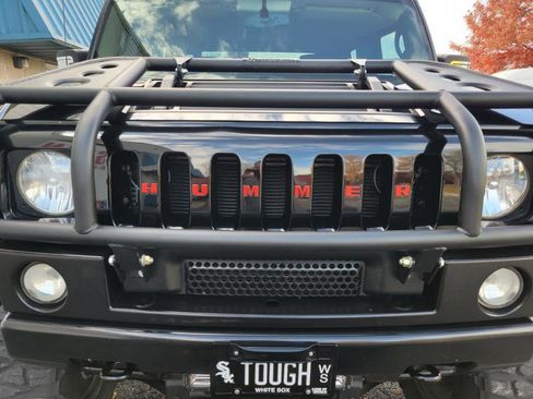 Used 2005 HUMMER H2 SUT w/ Preferred Equipment Group image 7