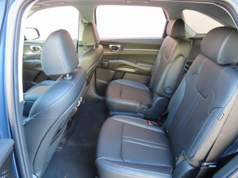 New 2026 Kia Sorento EX image 24