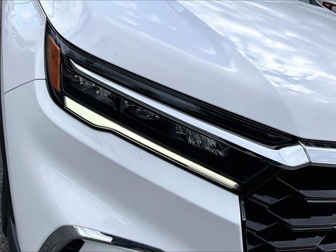 Used 2023 Honda Pilot Elite image 32