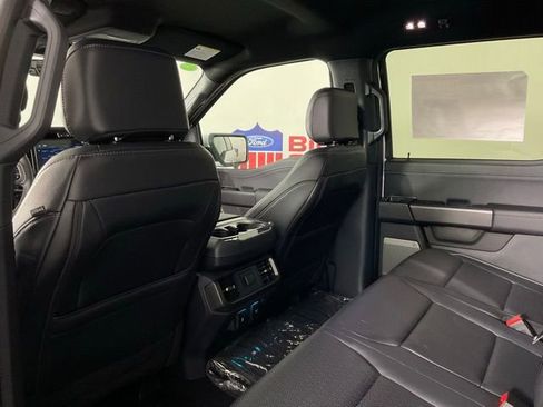 New 2025 Ford F150 Lariat w/ Equipment Group 501A Mid image 15