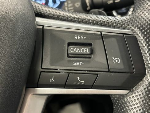 Used 2024 Mitsubishi Outlander ES AWD/4WD image 44