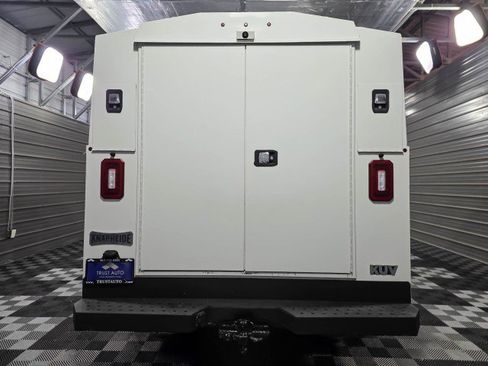 Used 2019 RAM ProMaster 3500 w/ Premium Appearance Group image 6