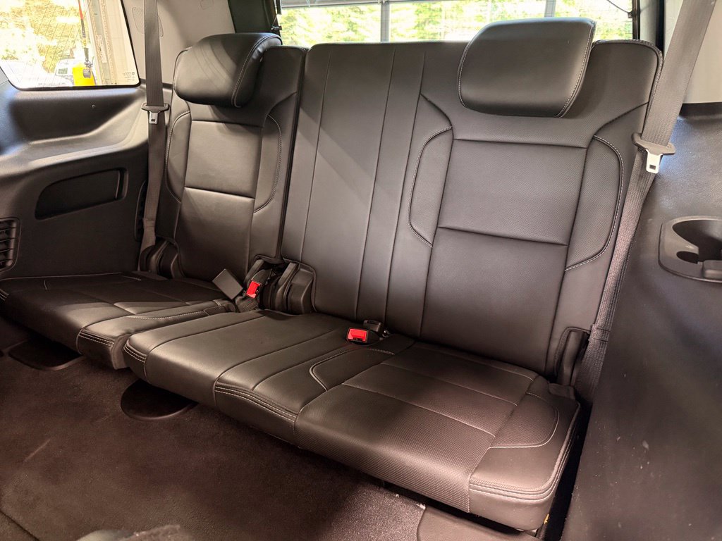 Used 2020 GMC Yukon Denali w/ Denali Premium Package AWD/4WD image 20