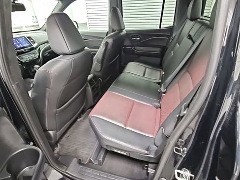 Used 2019 Honda Ridgeline Black Edition image 32