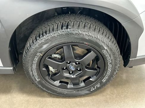 Certified 2025 Subaru Outback Wilderness AWD/4WD image 5