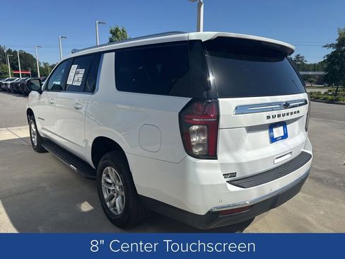 Used 2023 Chevrolet Suburban LS RWD image 5