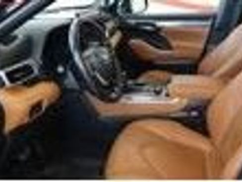 Used 2023 Toyota Highlander Platinum image 10