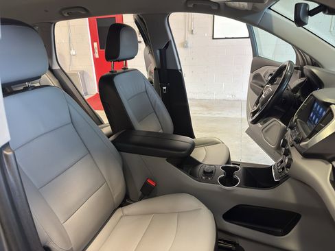 Used 2018 GMC Terrain SLT w/ Preferred Package image 20