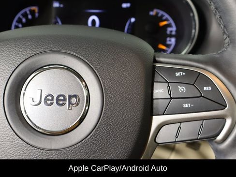 Used 2019 Jeep Grand Cherokee Limited w/ Trailer Tow Group IV image 10