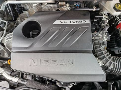 Used 2023 Nissan Rogue SV AWD/4WD image 13