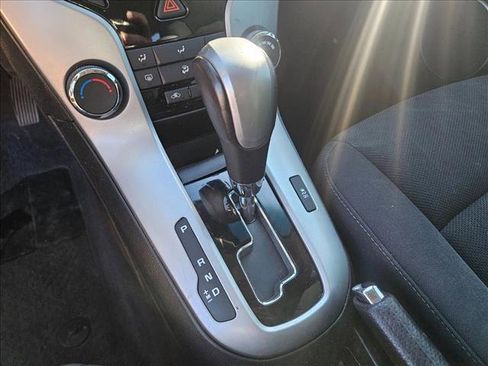 Used 2012 Chevrolet Cruze LT image 16