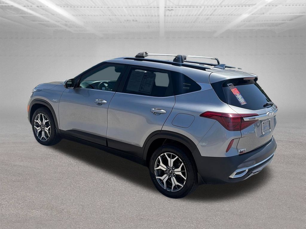Used 2022 Kia Seltos EX AWD/4WD image 7
