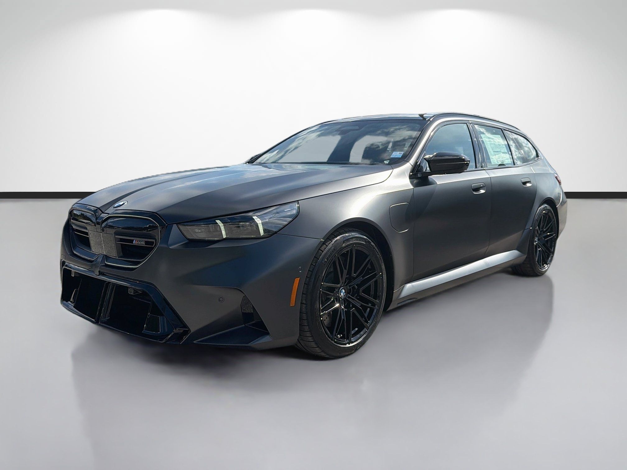 New 2027 BMW M5 Touring AWD/4WD image 7