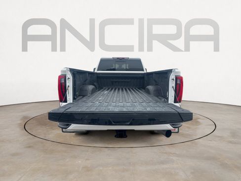 Used 2024 GMC Sierra 3500 Denali w/ Denali Reserve Package image 12