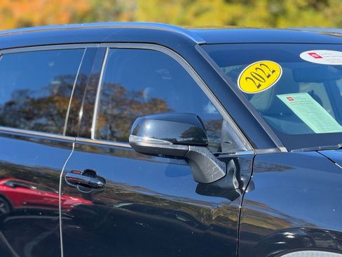 Certified 2022 Toyota Highlander Platinum image 6