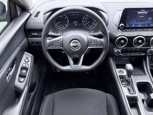 Used 2025 Nissan Sentra SV w/ Trunk Package FWD image 41